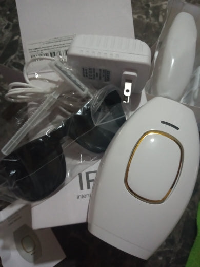 <em> Elena Fernández</em>